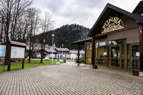 Patronem placu przy Pijalni Wód Mineralnych w Szczawie będzie Antoni Gryzina-Lasek