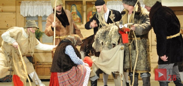 Zobacz wyniki. Kolędnicy „Z Gwiazdą” z Sadku-Kostrzy zdobyli Grand Prix 45. Karnawału Góralskiego