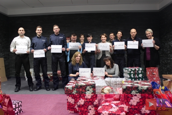 „Szlachetna Paczka” od małopolskiej Policji