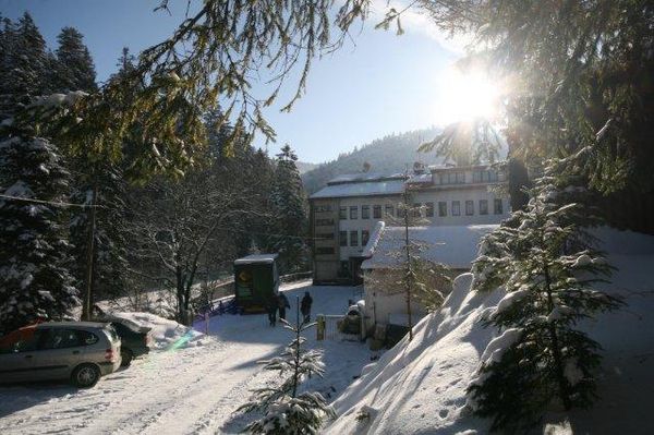 Gazeta Krakowska. Stacja Narciarska Myślenice zamknięta. J. Pasek nie komentuje