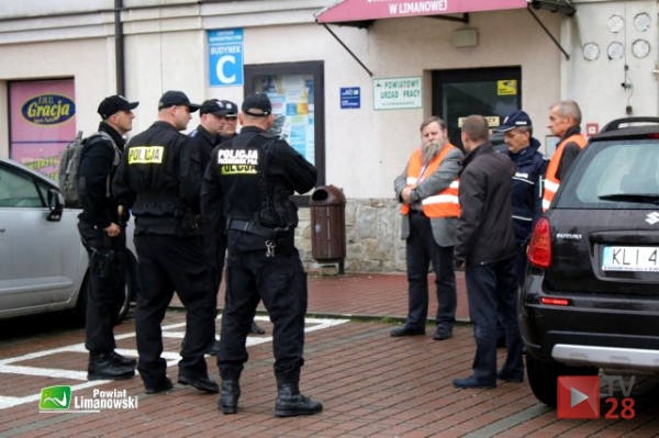 Limanowa. Porzucona torba sparaliżowała pracę starostwa