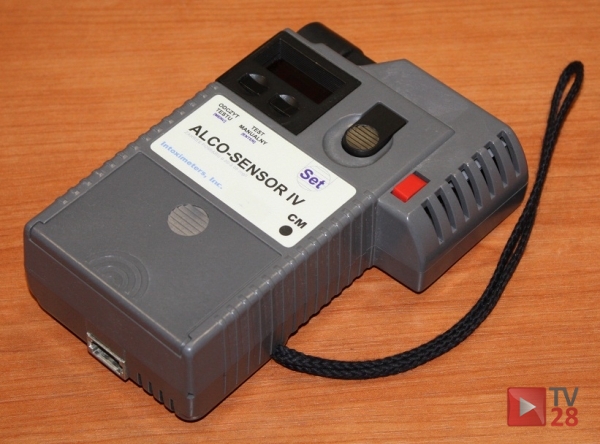 Zatrzymany kierowca z Brzeska był bez "prawka" i miał 3,2 promila