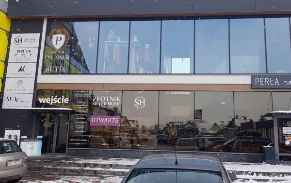 Express – Optyk. Salon optyczny w Mszanie Dolnej przy ul. Starowiejskiej 4c – budynek dworca autobusowego (na I piętrze)