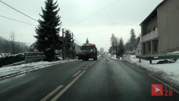 Trudne warunki na drogach. Policja apeluje o rozwagę