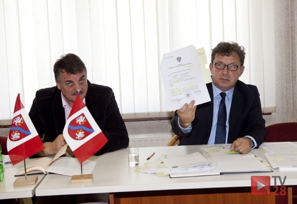 Mszana Dolna. „Lojalny” wójt zwolniony przez swojego przełożonego?