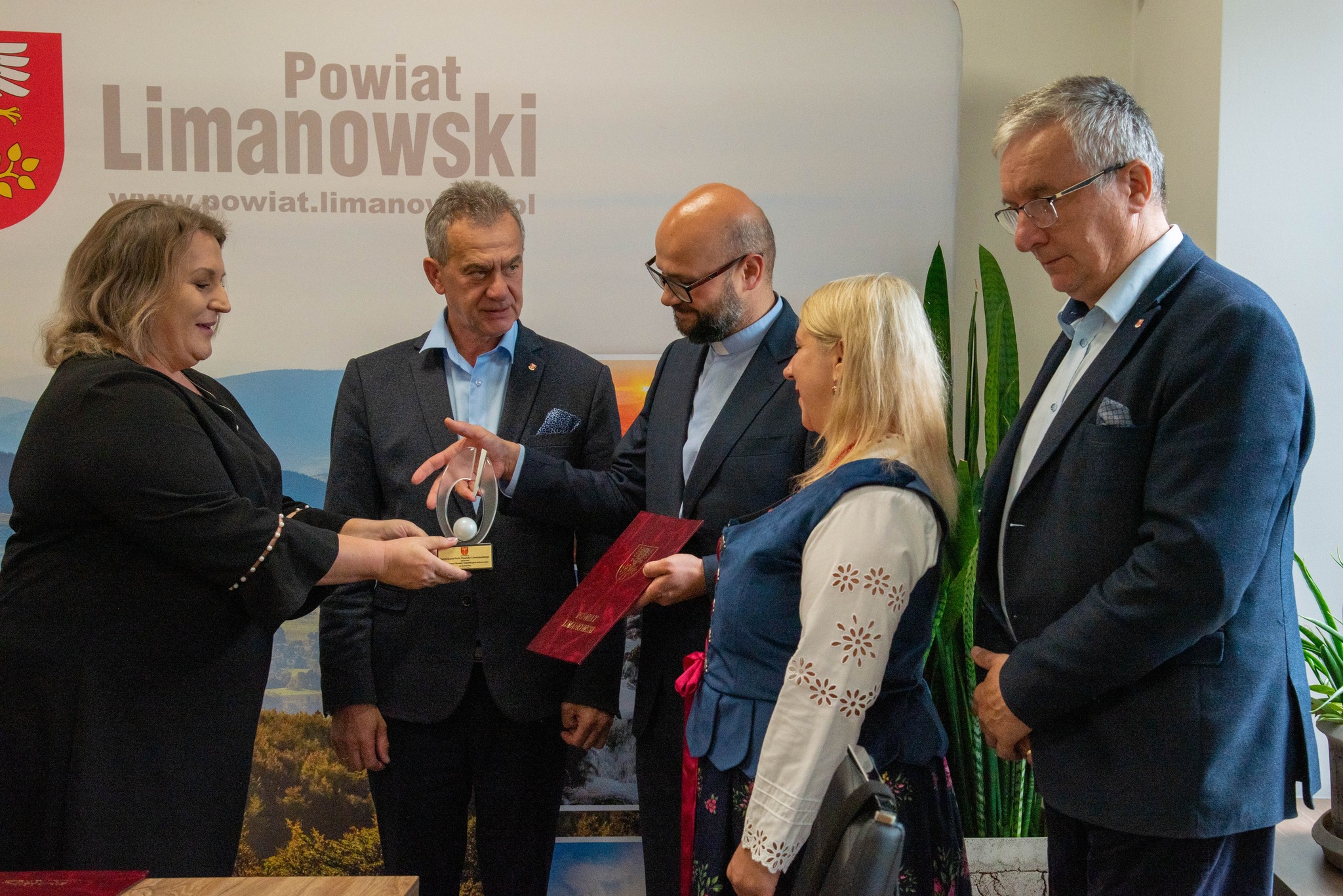 Młodzieżowy Ośrodek Rekolekcyjny i Schronisko na Śnieżnicy „Turystyczną Perłą Powiatu Limanowskiego”