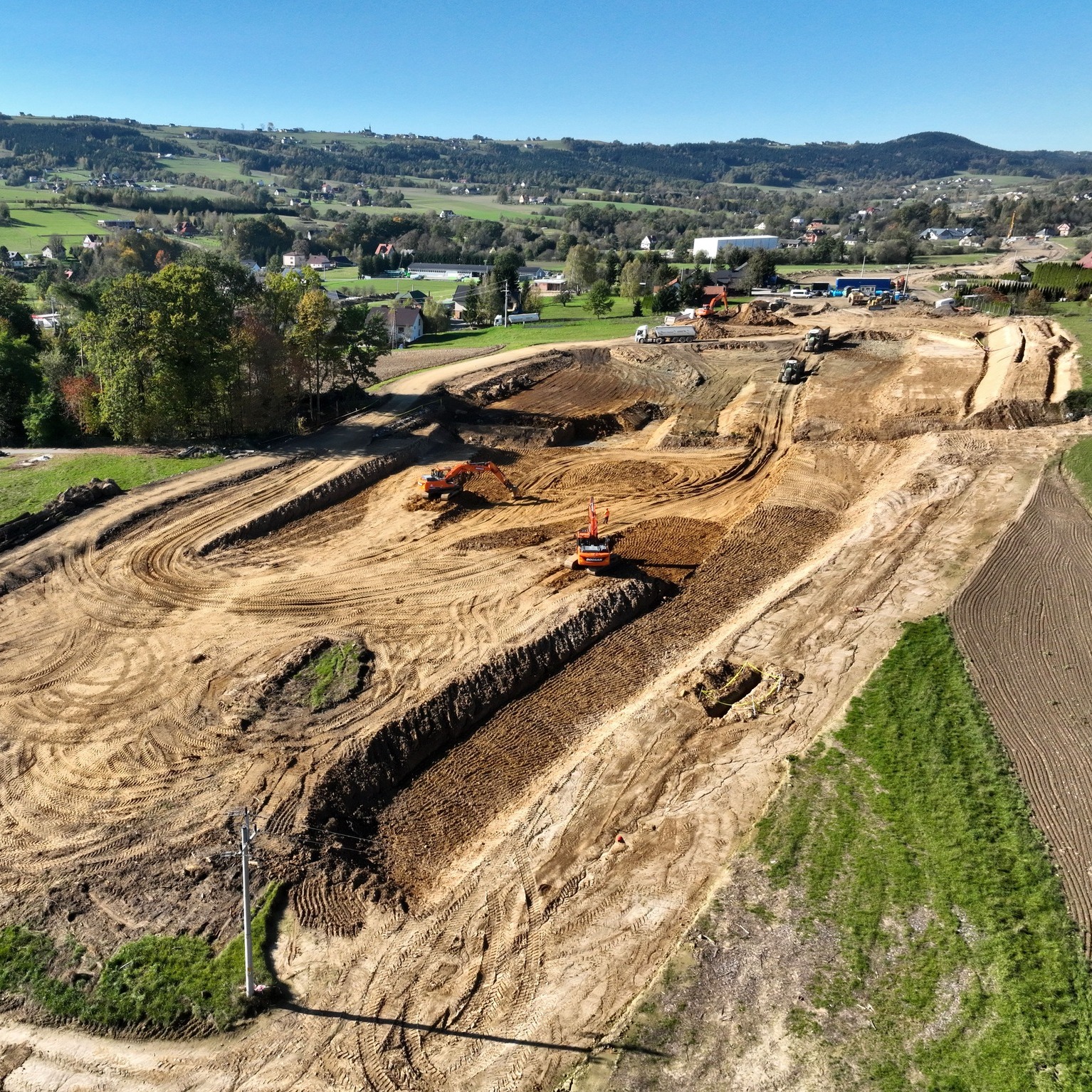 Męcina. W tym miejscu powstanie nowa stacja kolejowa