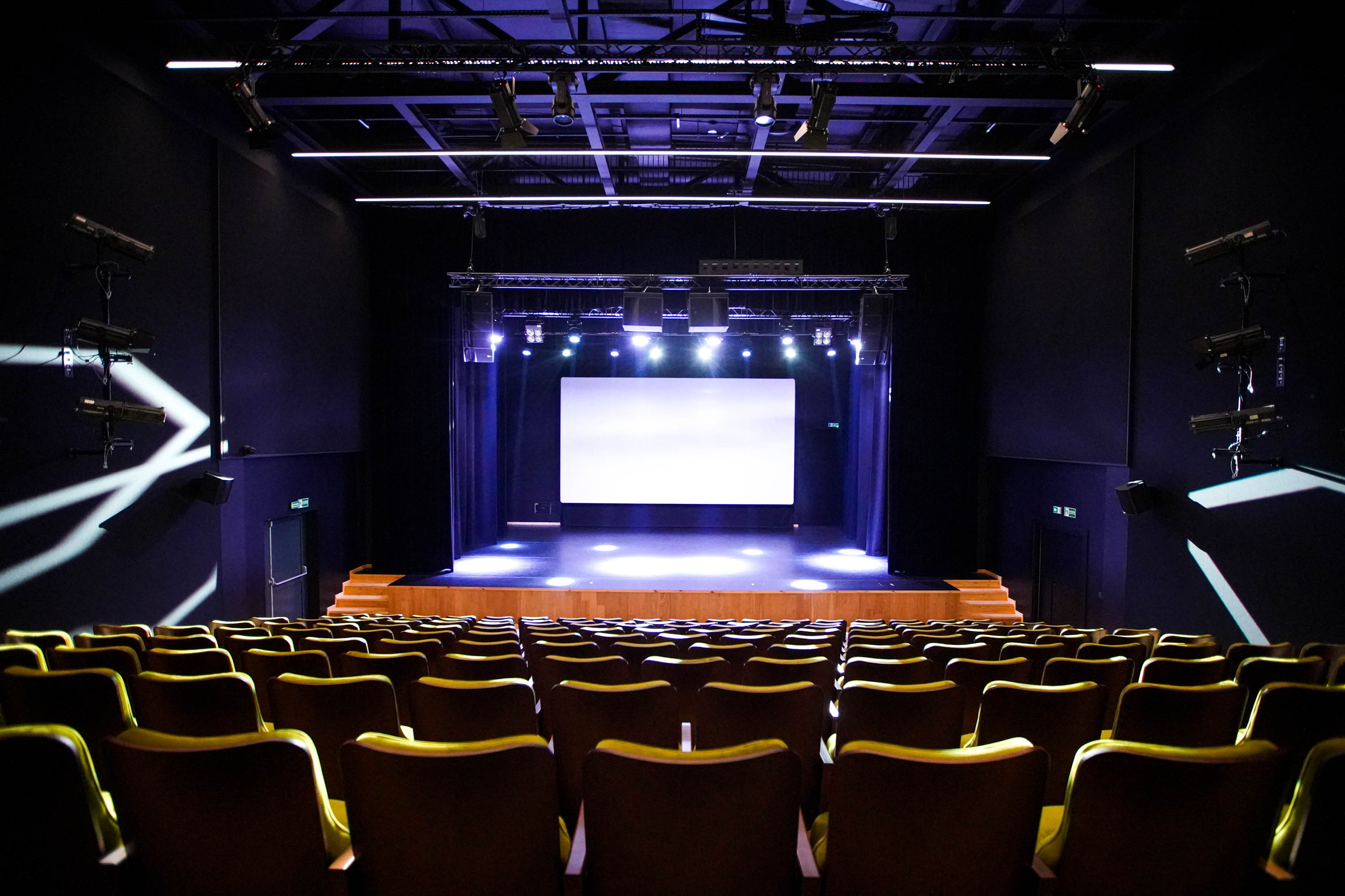 Kino „Luboń” w Mszanie Dolnej wznawia działalność. Pierwszy seans już 25 października