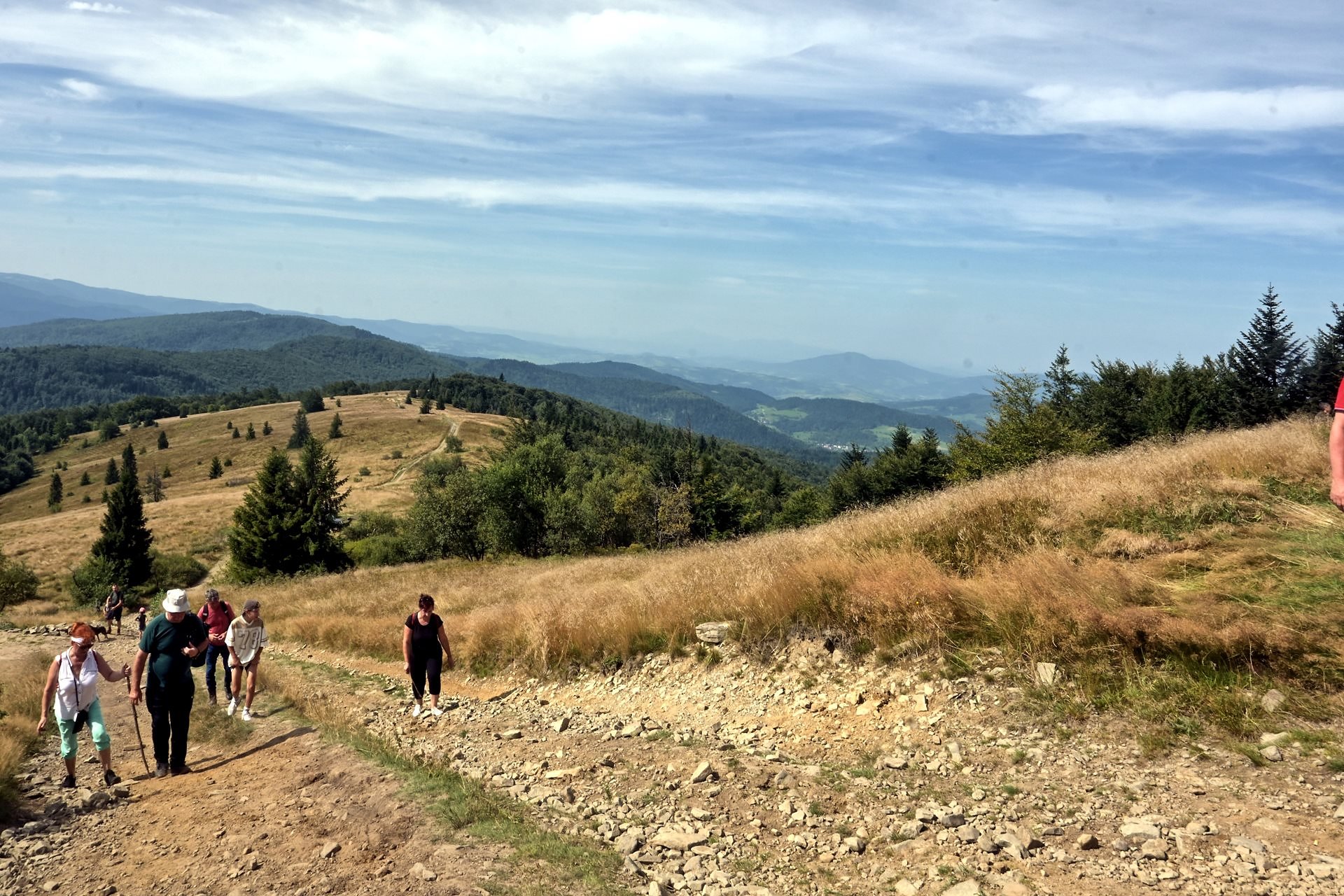 Wieża na Mogielicy, Gorce i Bazylika Matki Boskiej Bolesnej najchętniej odwiedzane przez turystów