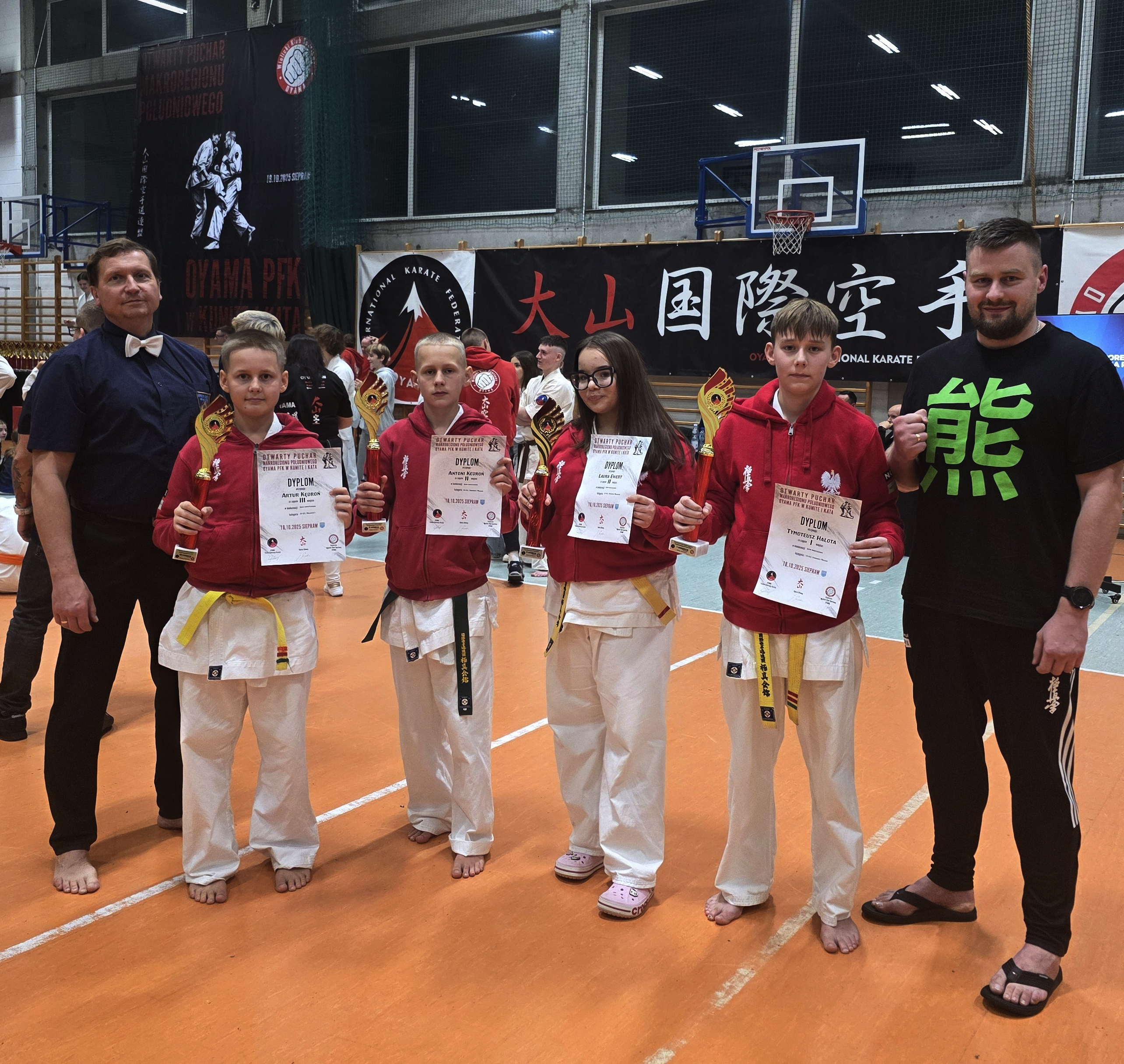 4 medale na Mistrzostwach Makroregionu Południowego dla Limanowskiego Klubu Karate Kyokushin!