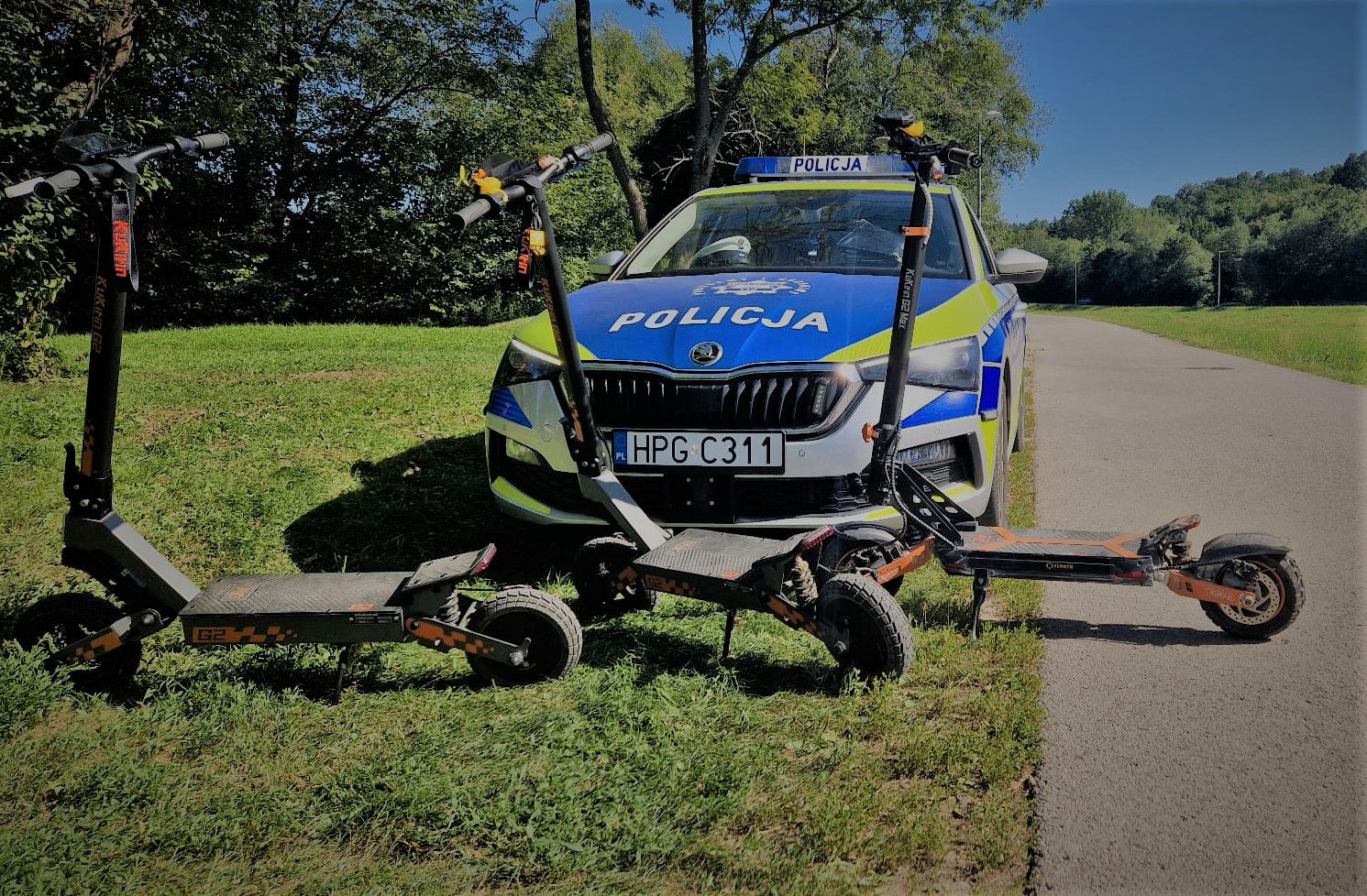 Czwartek na drogach. 13-latek z urazem przez jazdę na hulajnodze trafił do szpitala
