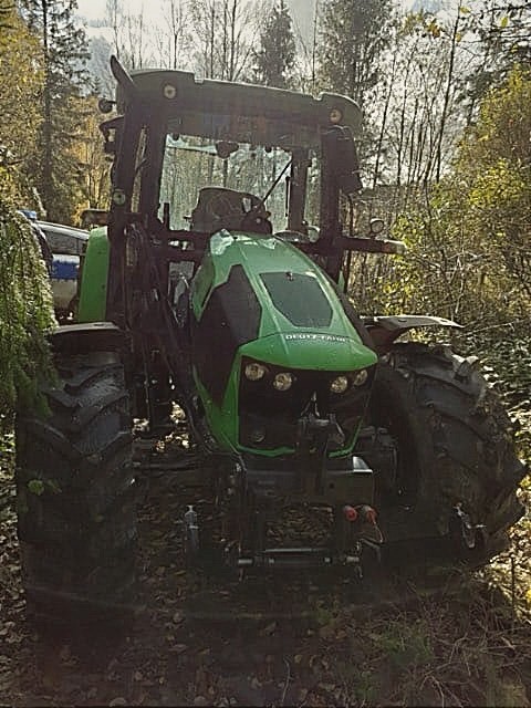 Z punktu serwisowego na terenie Limanowej skradziono traktor. Pojazd odnaleziono w Ochotnicy Dolnej