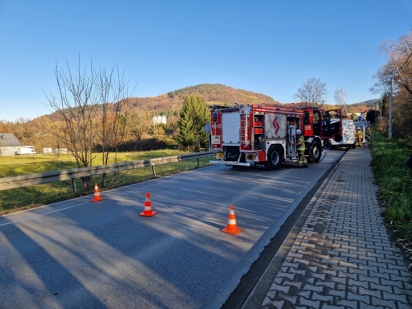 Zderzenie samochodów na ul. Łososińskiej w Limanowej