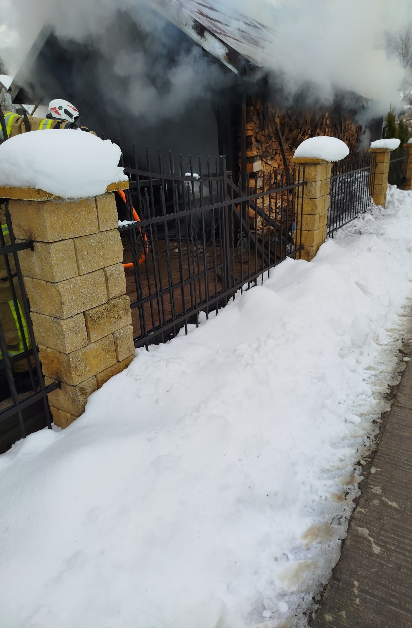 Pożar budynku gospodarczego w Kamienicy