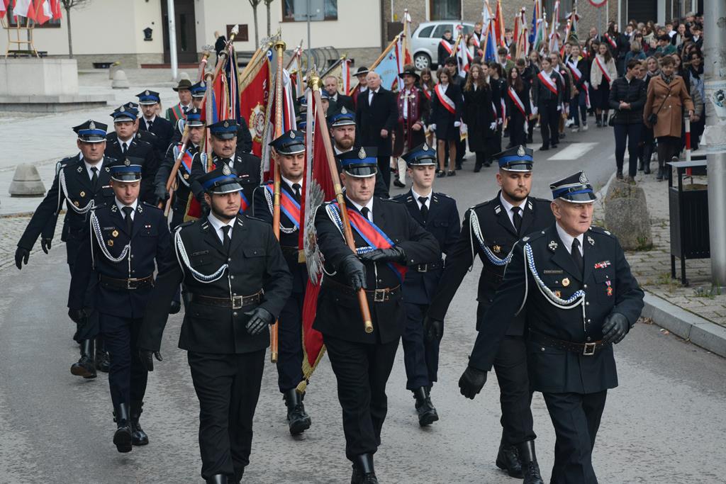Mieszkańcy miasta i gminy Mszana Dolna świętowali rocznicę odzyskania niepodległości
