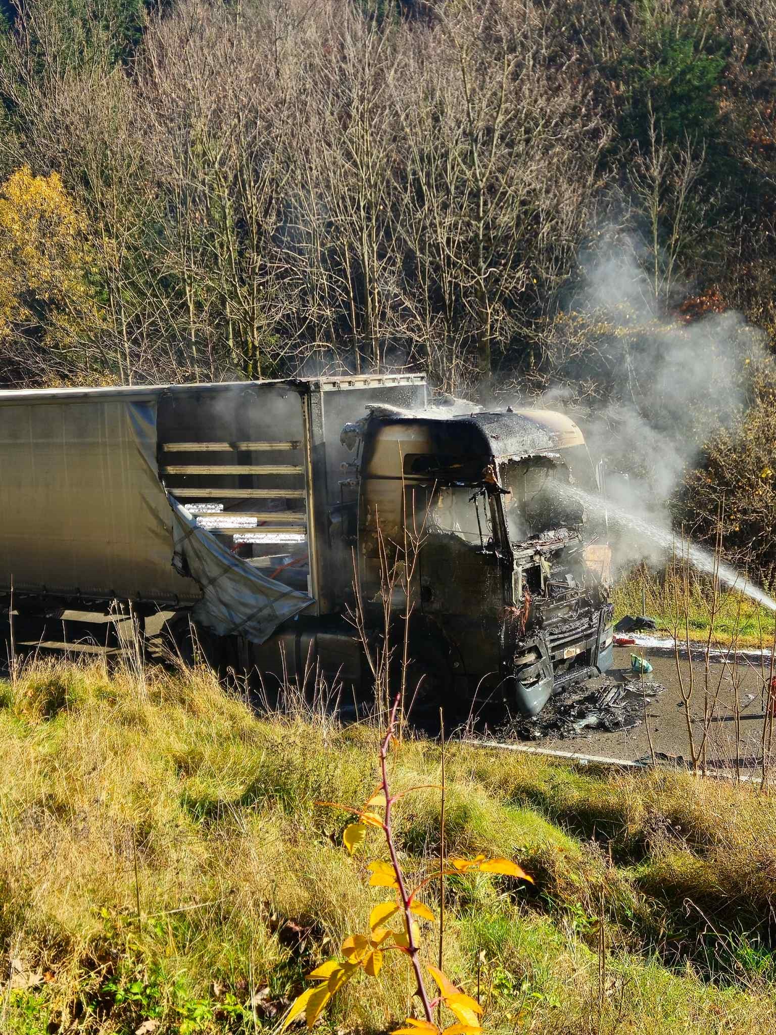 Glisne. Strażacy wezwani do pożaru ciężarówki