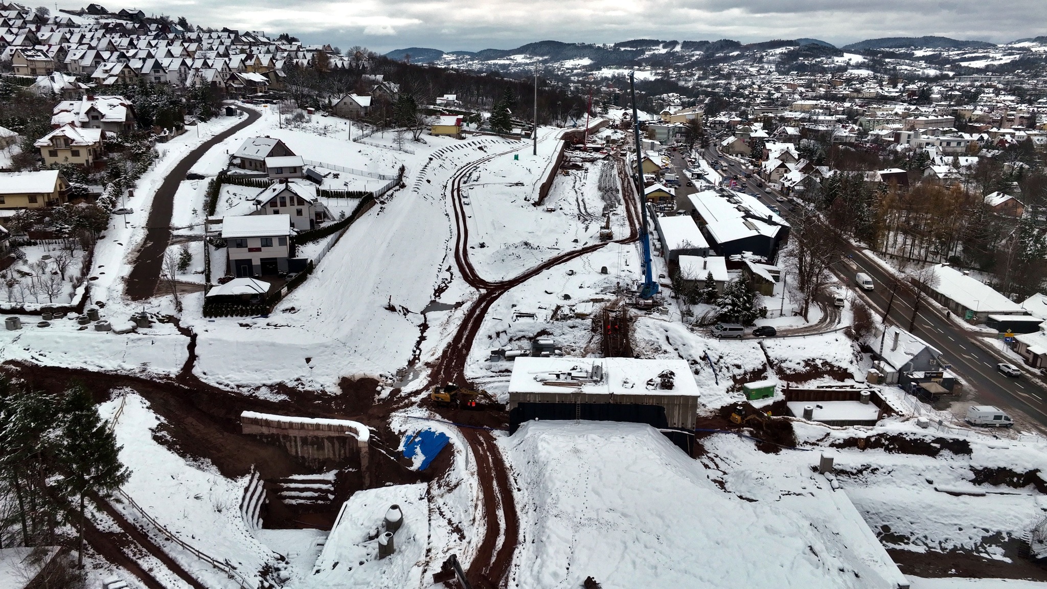 Postęp prac i budowa stacji kolejowej w Limanowej