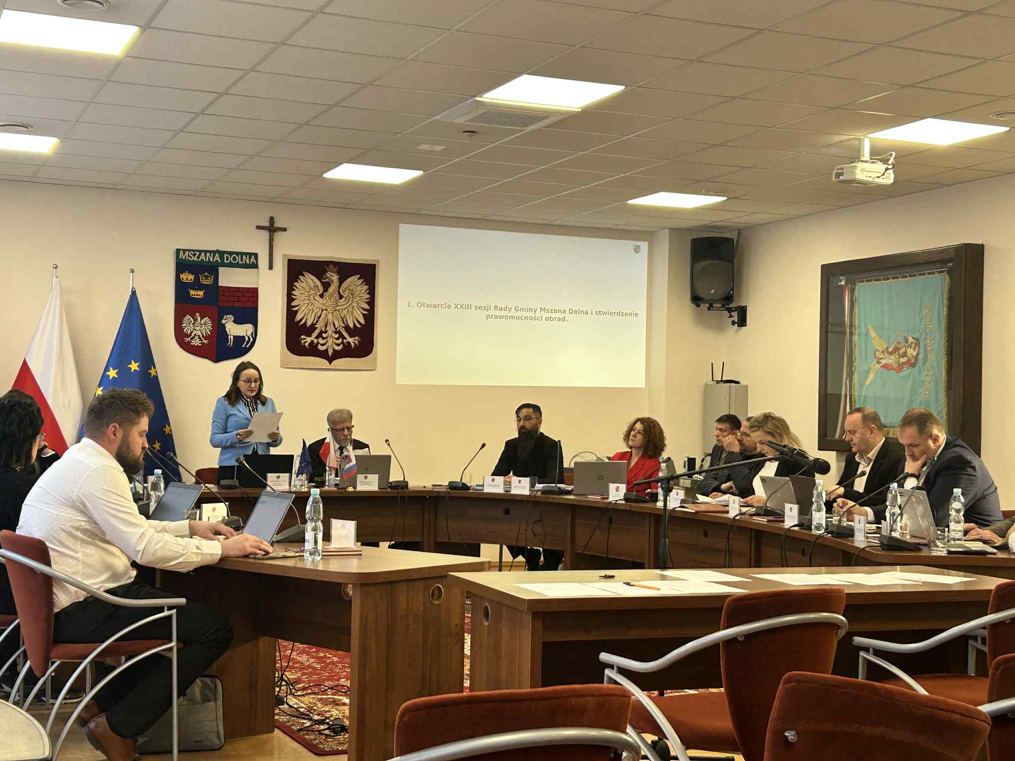 Gmina Mszana Dolna. Piotr Doll złożył ślubowanie. Rezygnacja Joanny Barnowskiej