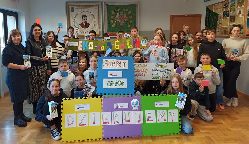 W Szkole Podstawowej w Niedźwiedziu zrealizowano projekt „EKOmat5-6 w GPN”