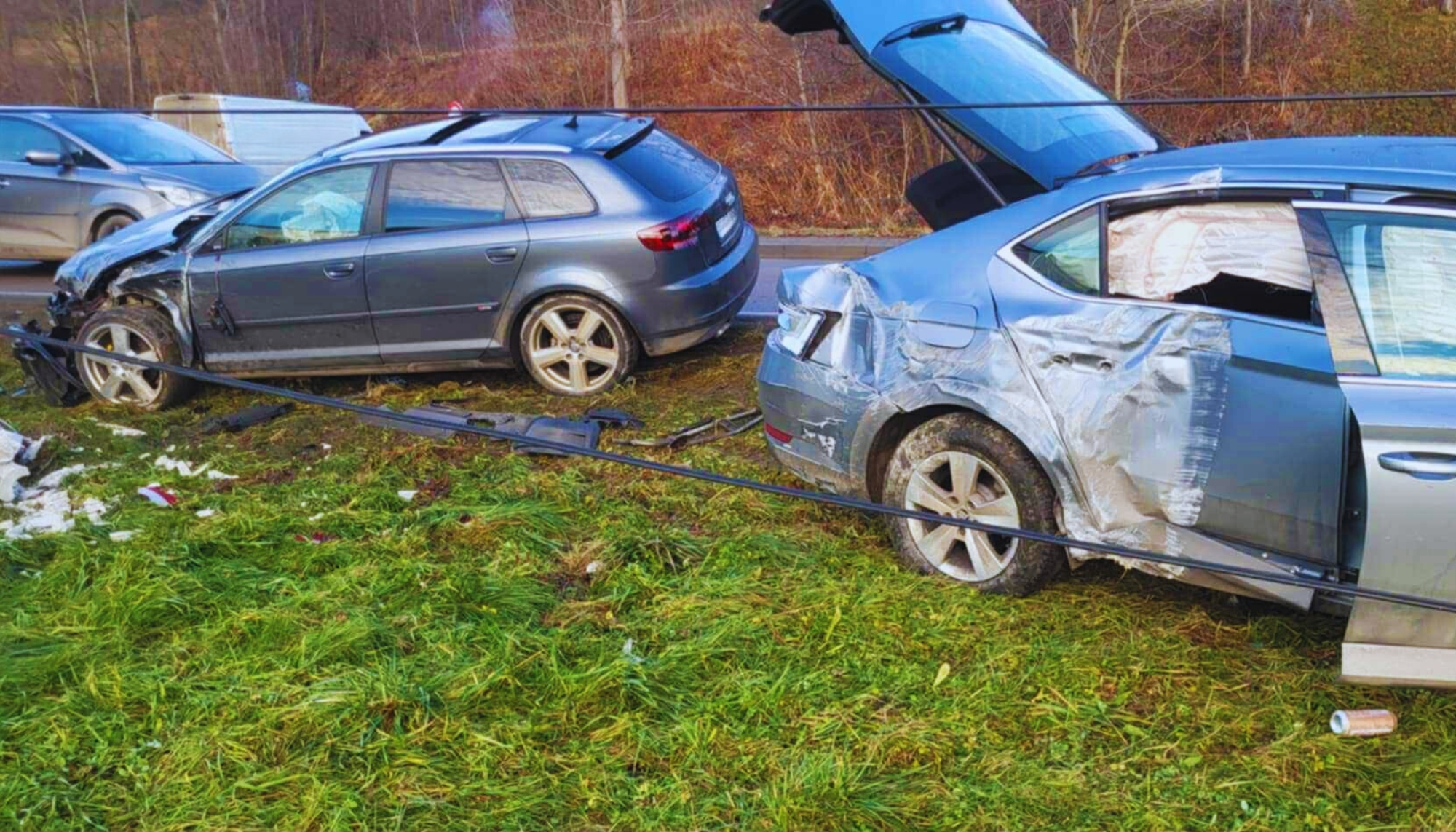 Dobra. Zderzenie samochodów na drodze powiatowej