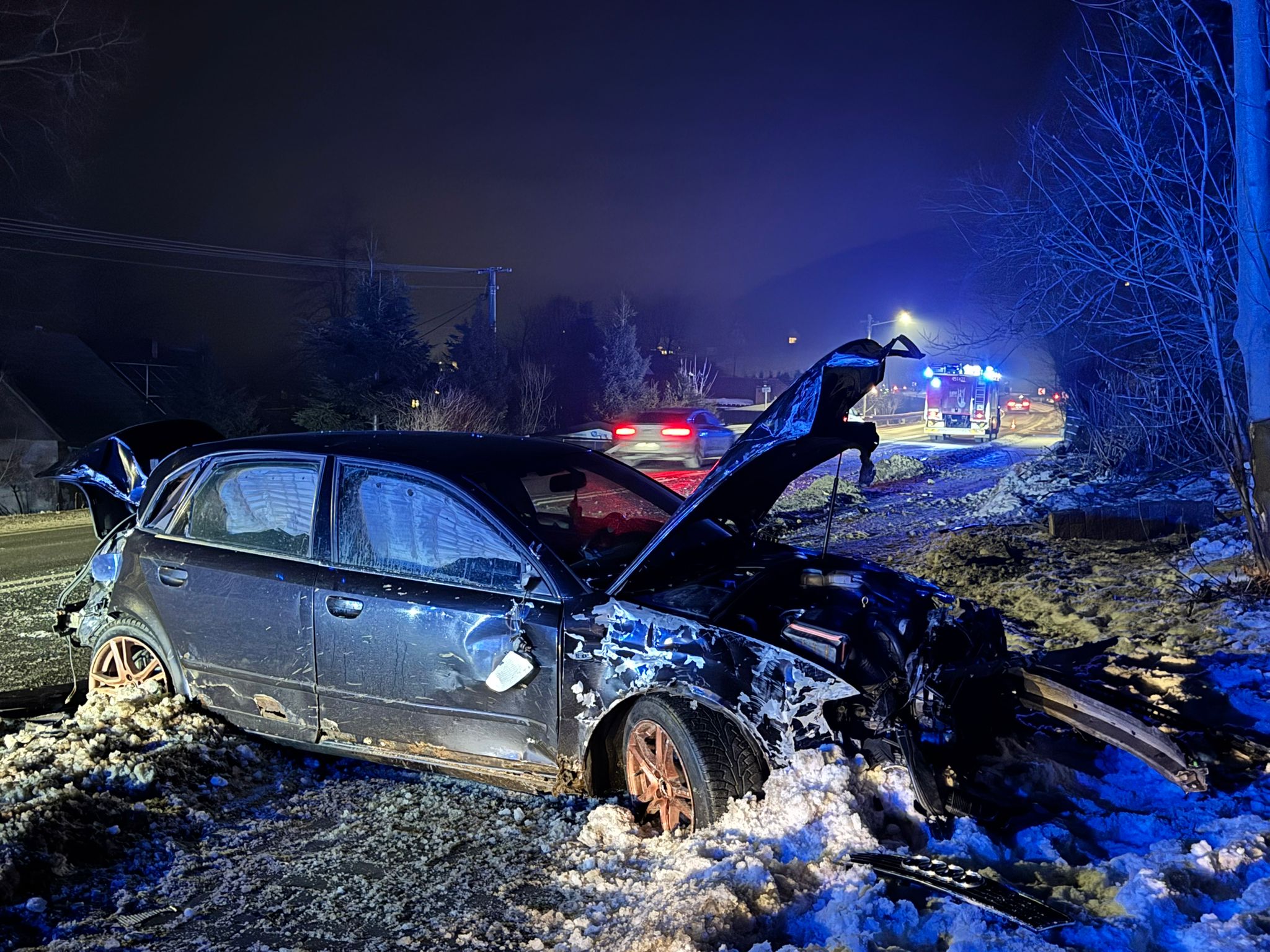 Weekend na drogach powiatu. Kierujący tego Audi miał 1,3 promila