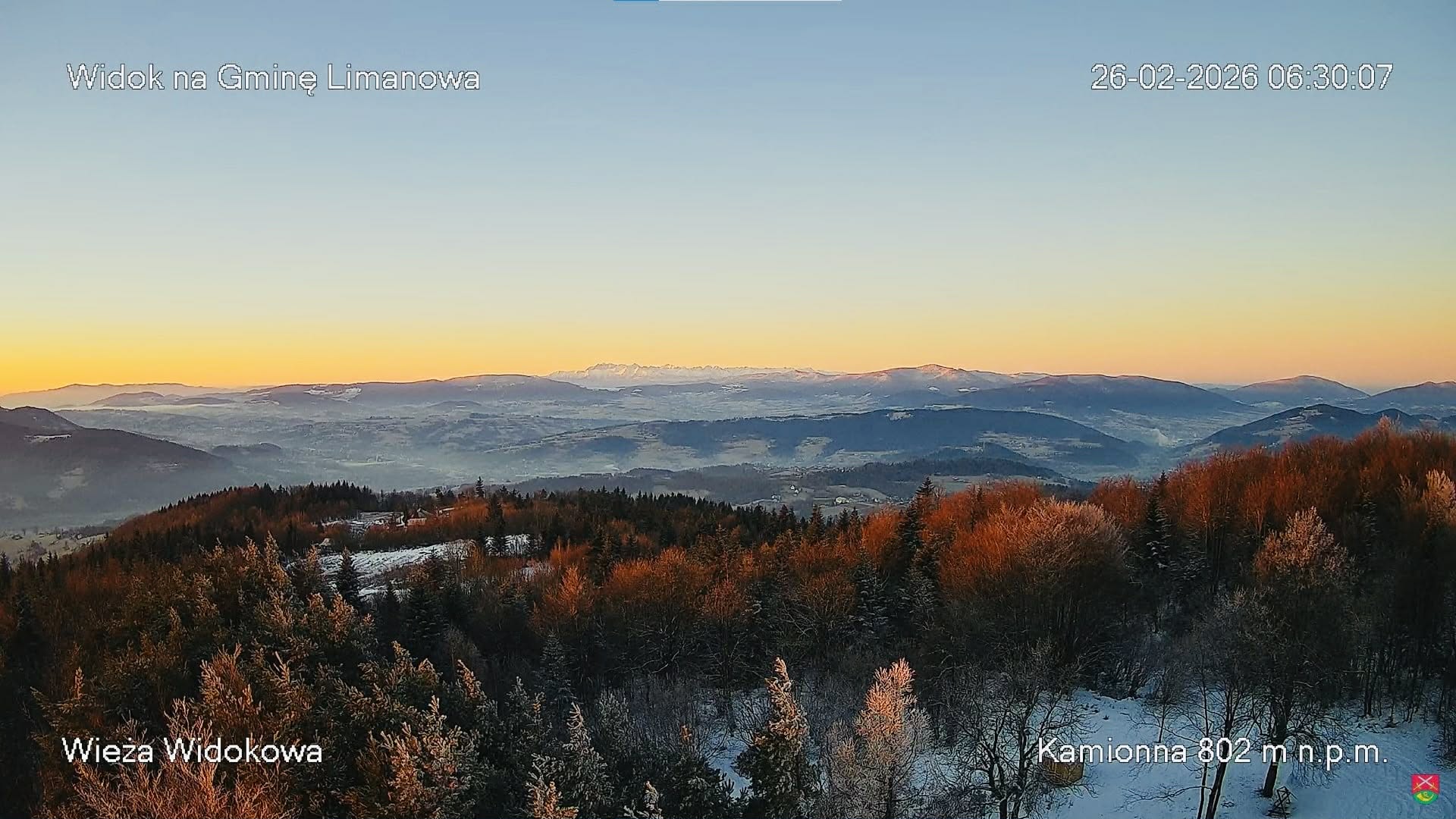 Wieża z widokiem na Tatry. Krajobraz z Kamionnej