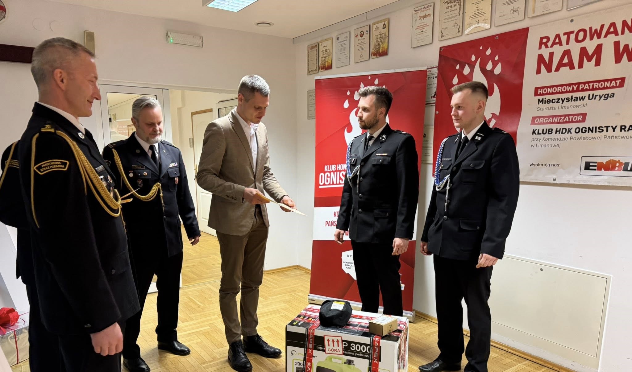 Podsumowano konkurs „Ratowanie weszło nam w krew”. Jednostki OSP otrzymały nagrody