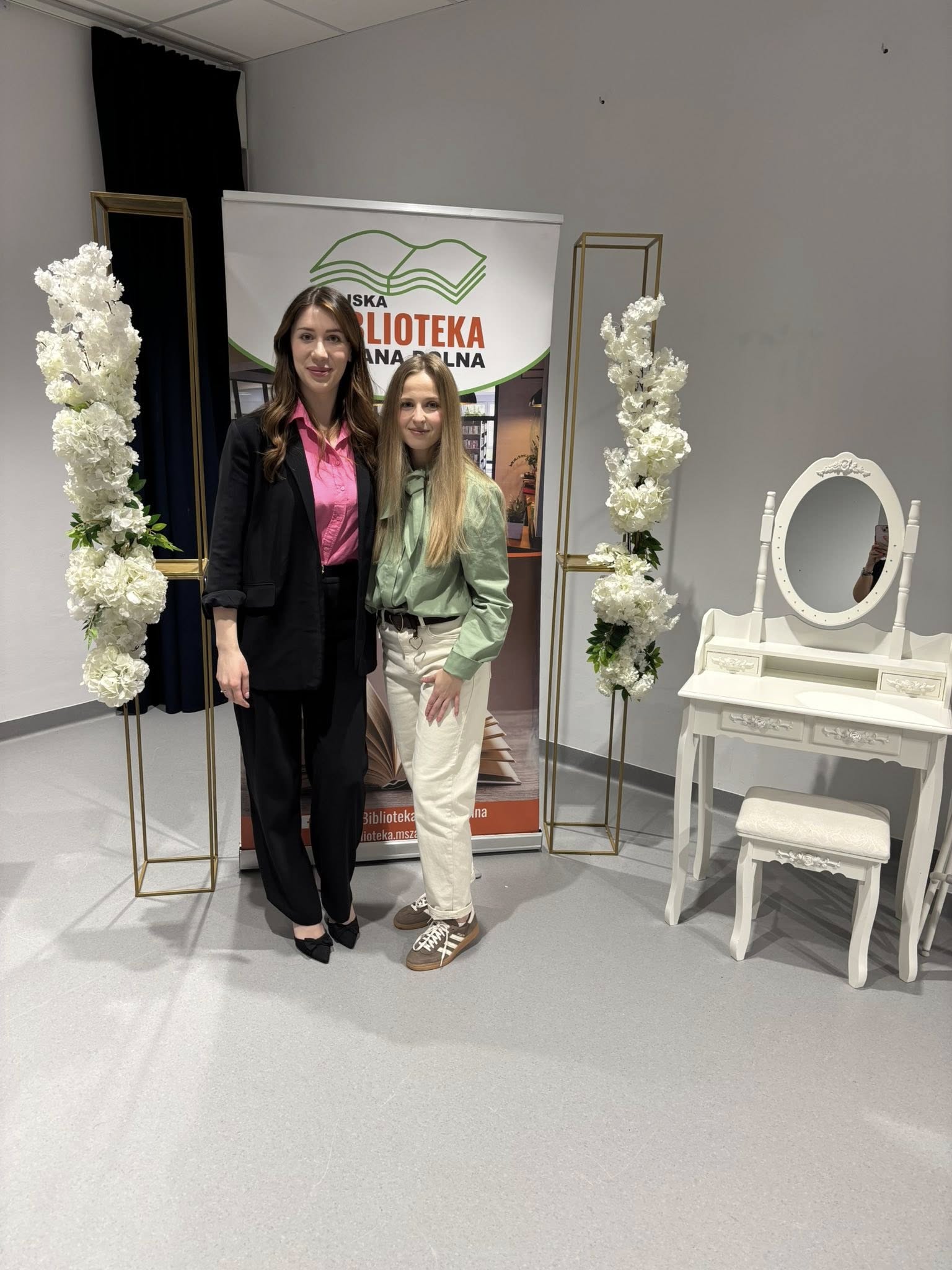 Kobiece spotkanie w mszańskiej bibliotece