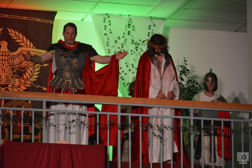 „Bóg osądzony”. W Dobrej dwukrotnie wystawiono widowisko pasyjne