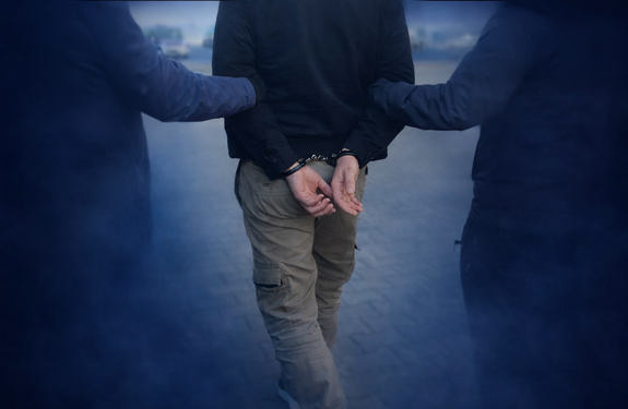 Za kierownicą Mazdy siedział 36-letni Gruzin. Prowadził auto bez prawa jazdy