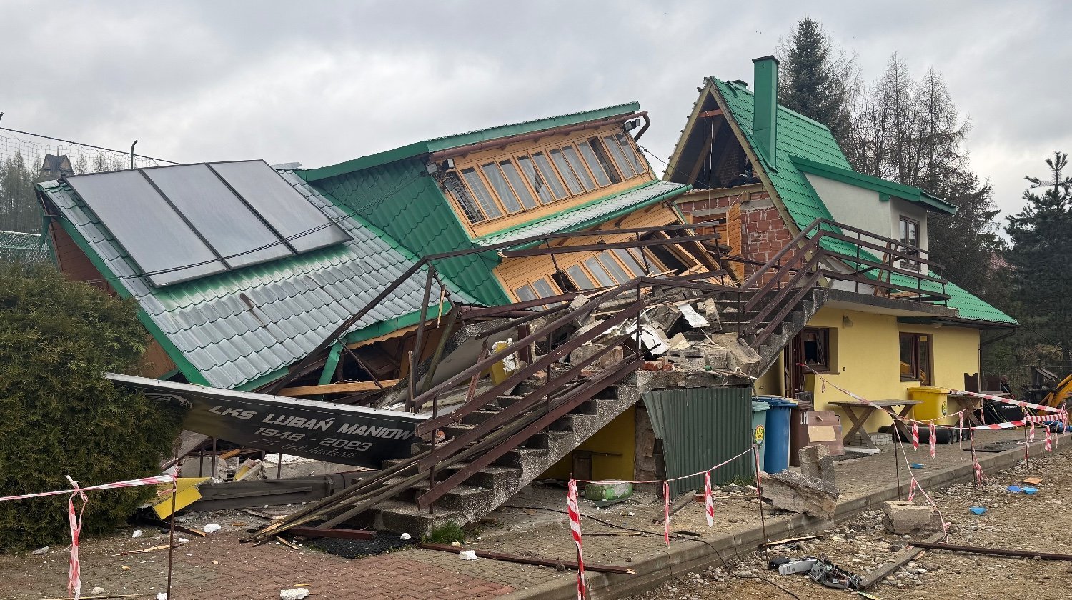 Zbiórka środków na odbudowę budynku klubowego Lubania Maniowy