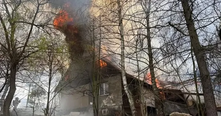 „Każde wsparcie ma dla nas ogromne znaczenie” – zbiórka na rzecz poszkodowanych w pożarze w Nowym Rybiu