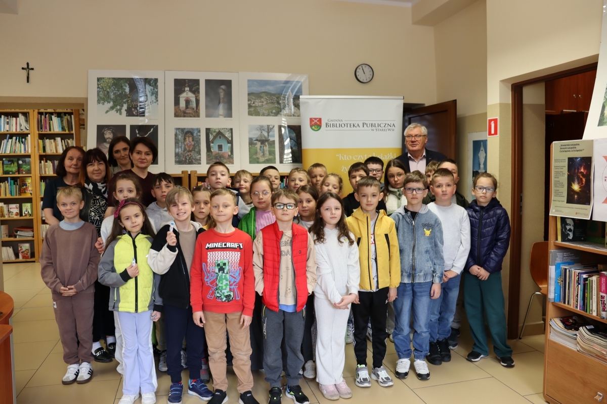 Stara Wieś. Tydzień Bibliotek pełen książek, spotkań i odkrywania literatury