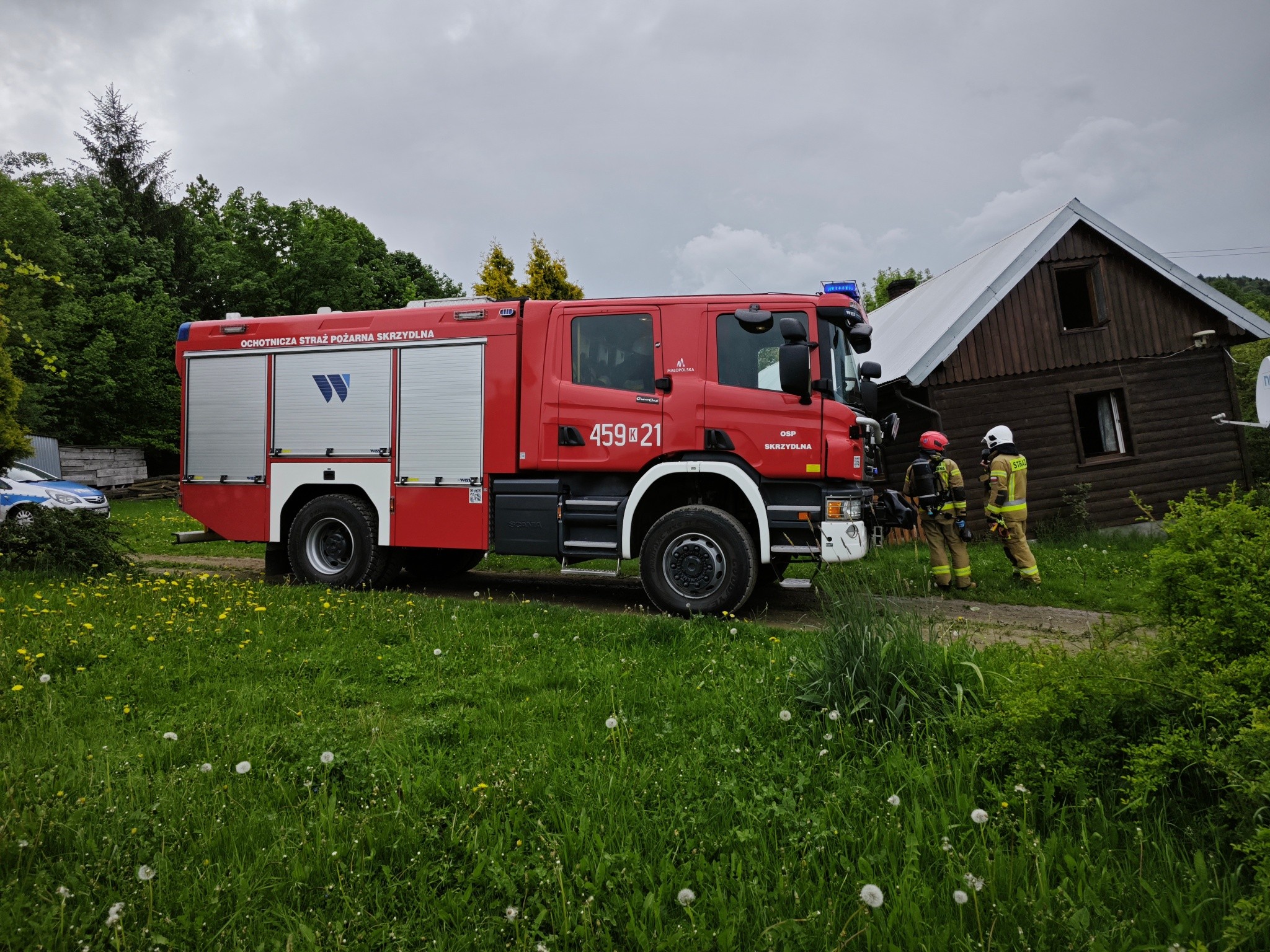 Skrzydlna. Dymiąca potrawa postawiła na nogi strażaków