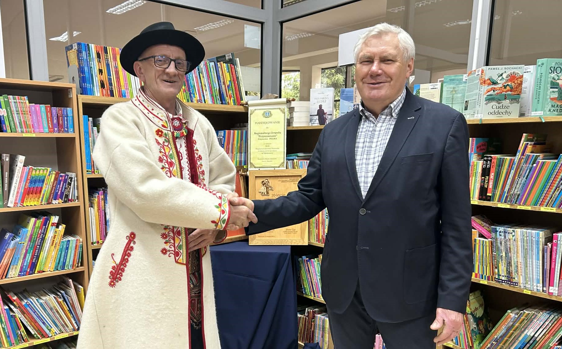 ,,Pogodejmy po lachowsku”. Projekt Gminnej Biblioteki Publicznej w Starej Wsi