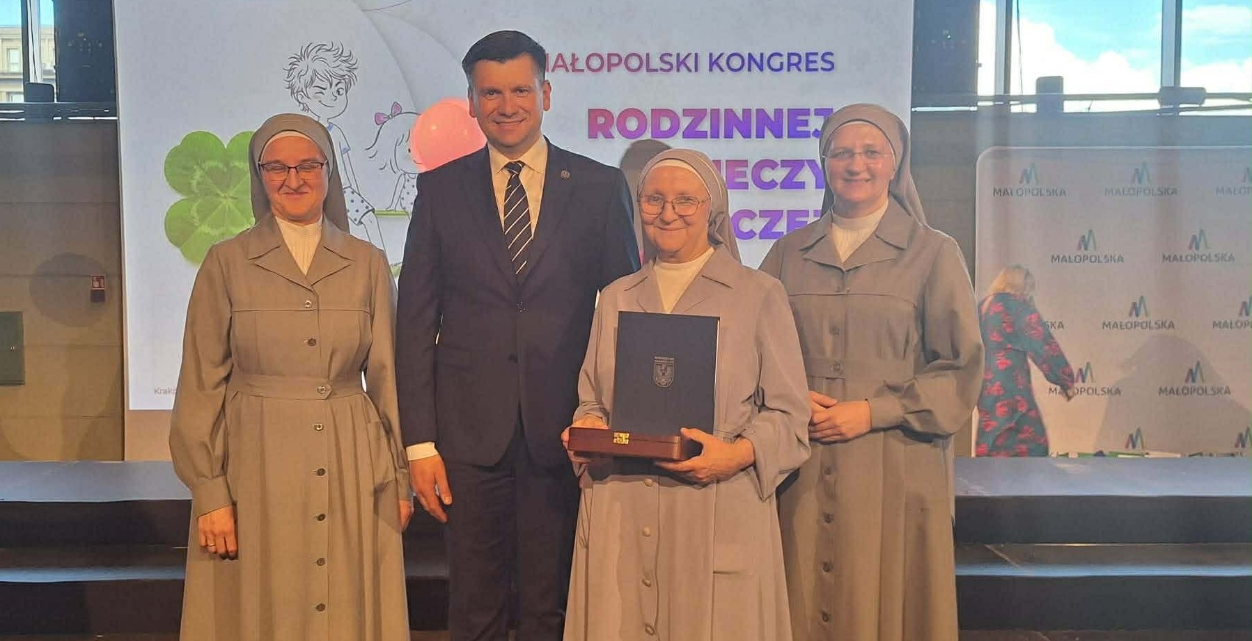 Brązowy Medal „Polonia Minor” dla siostry Urszuli Pasztaleniec