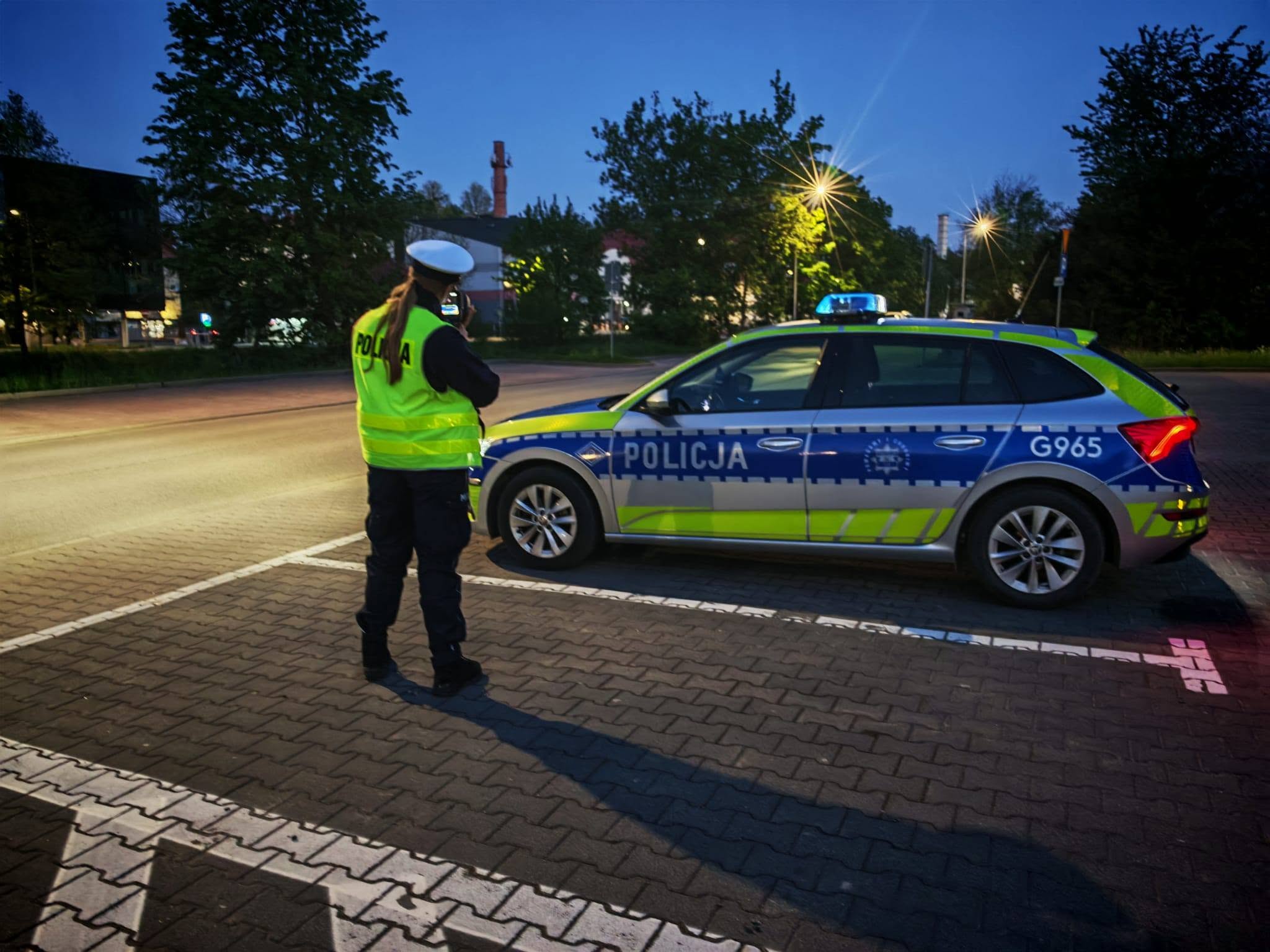 Rowerem ulicami Dobrej z 2 promilami. Pracowity weekend limanowskiej policji
