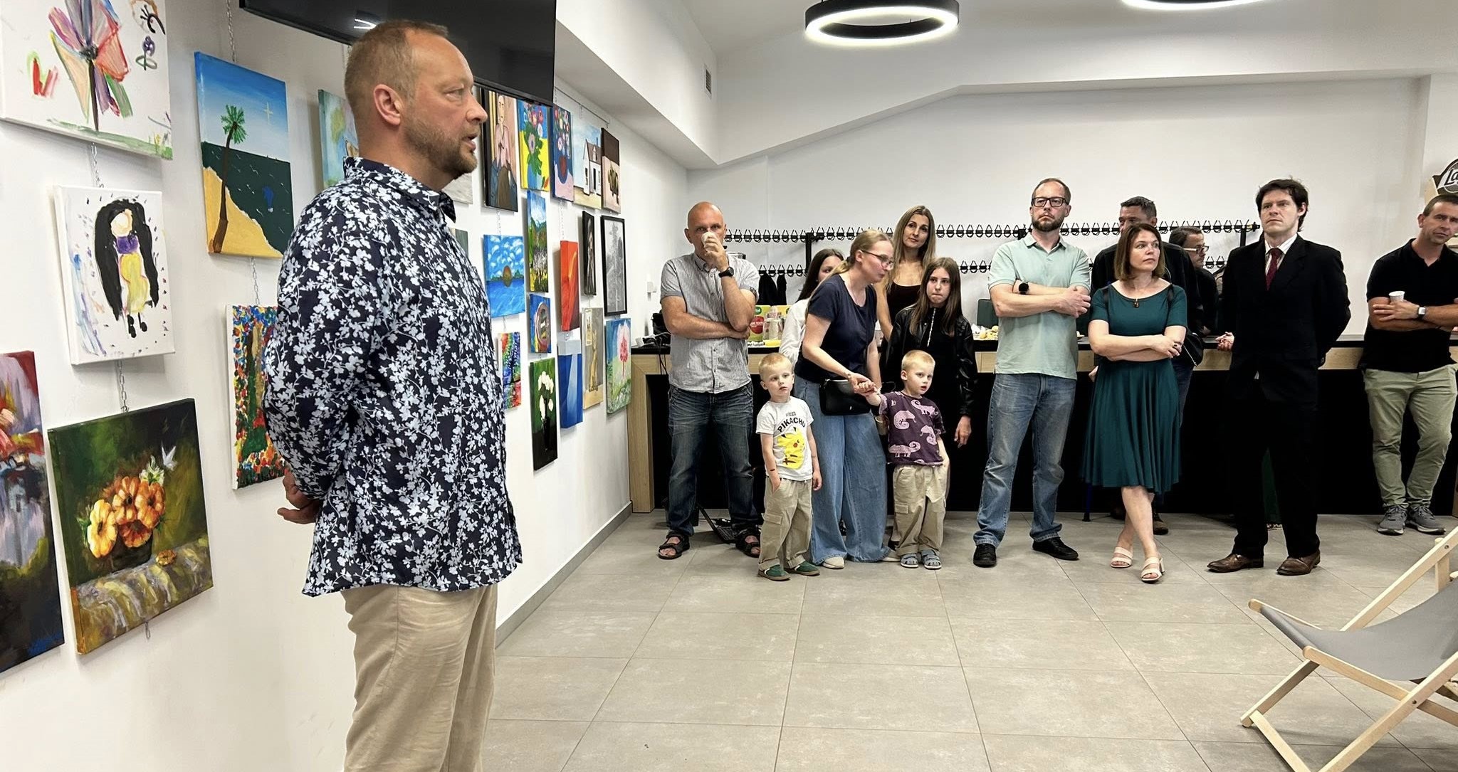 Duże zainteresowanie wernisażem wystawy uczniów pracowni Liszka Art Gallery