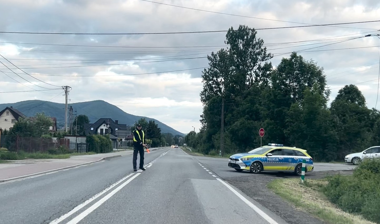 Trwa policyjna obława po brutalnym zabójstwie w Mszanie Górnej