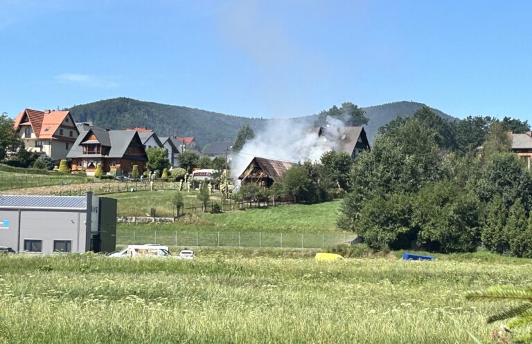 Mszana Dolna. Pożar budynku przy ulicy Ogrodowej