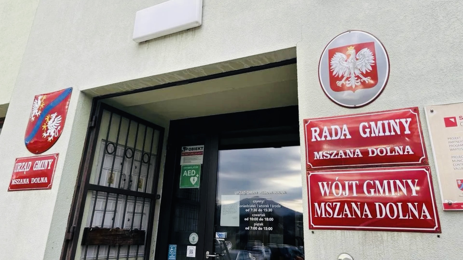Gmina Mszana Dolna decyduje. W niedzielę referendum ws. odwołania wójta i rady