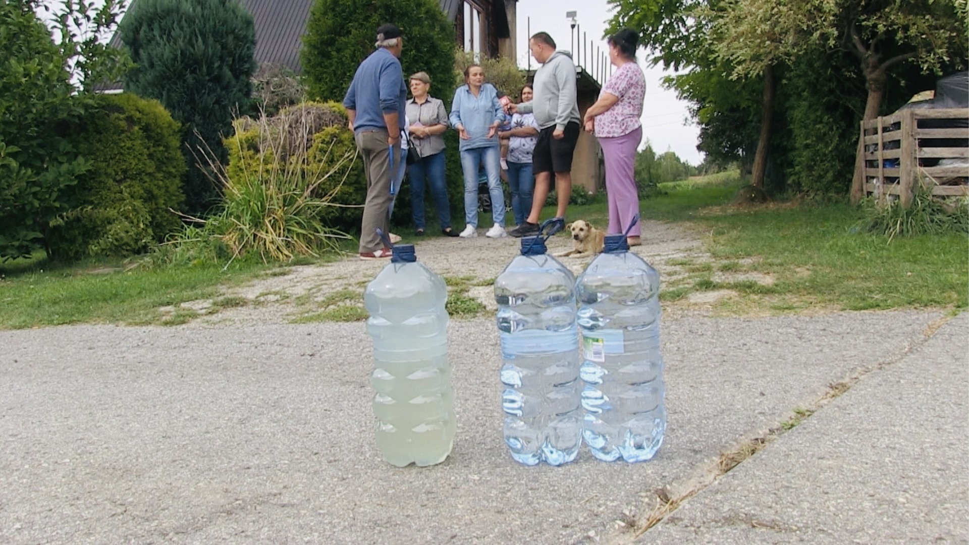 Niepokój o wodę mieszkańców Siekierczyny. Czy za jej jakość i brak można obarczyć spółkę?