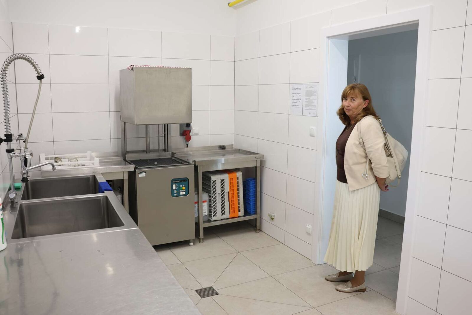 Nowa kuchnia w ZSP nr 4 w Limanowej. Przygotowuje posiłki dla 390 dzieci