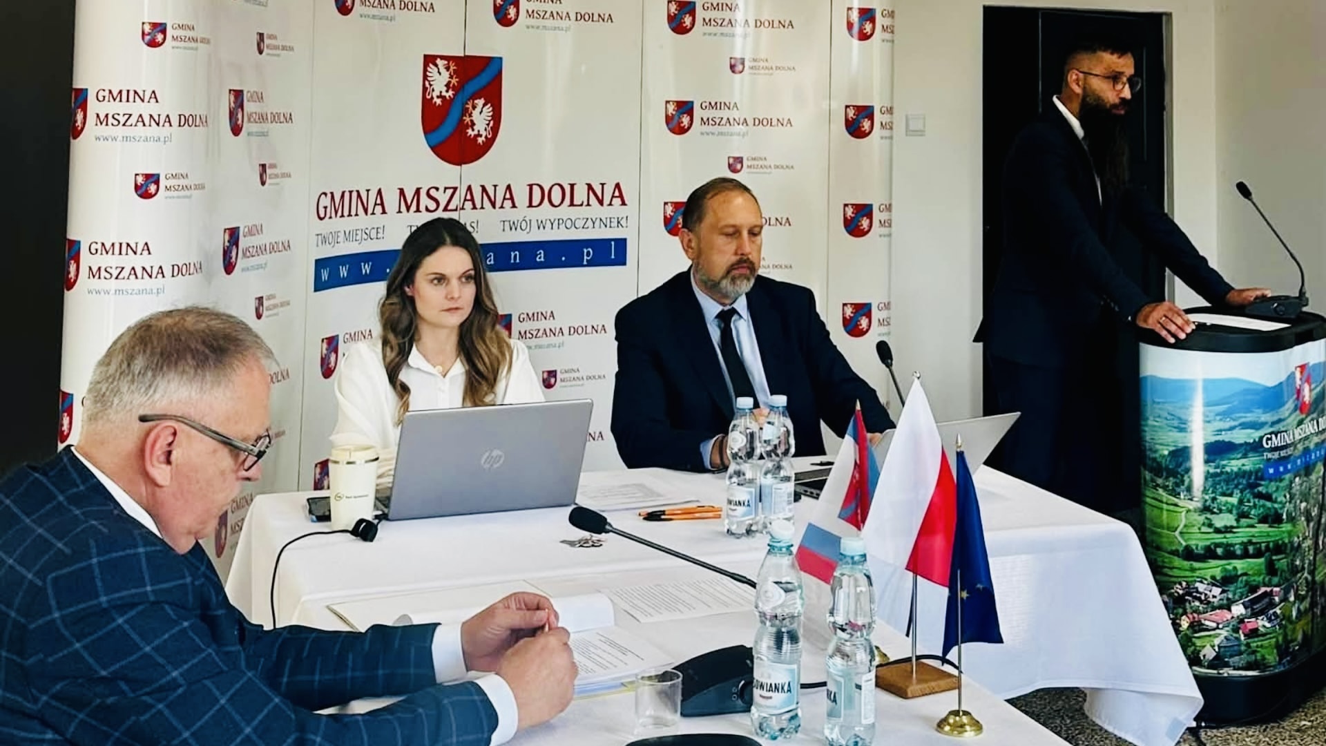 Gmina Mszana Dolna. Zamiast sesji odbyło się „historyczne posiedzenie”